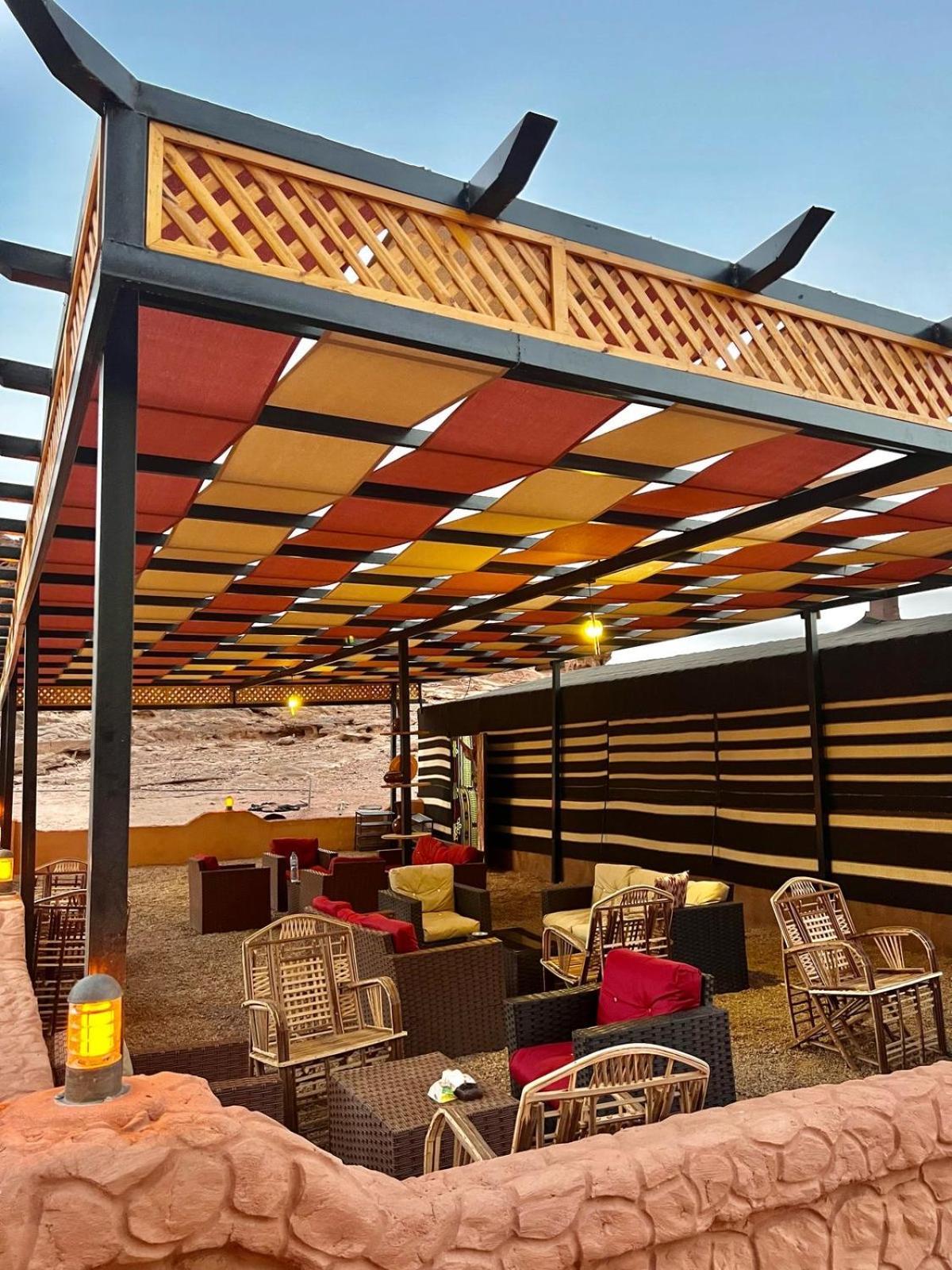 Rum Solaris Bubbles Camp Wadi Rum Exterior foto