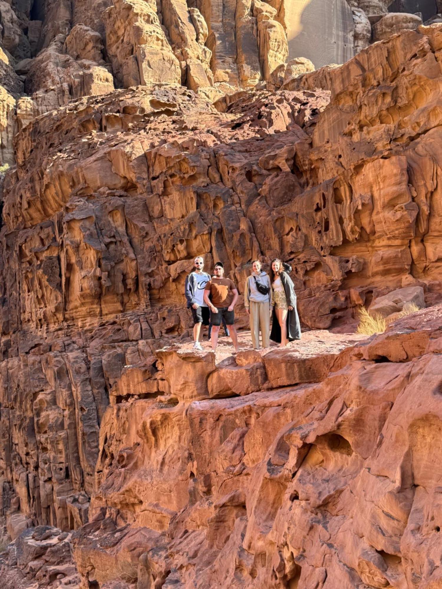 Rum Solaris Bubbles Camp Wadi Rum Exterior foto